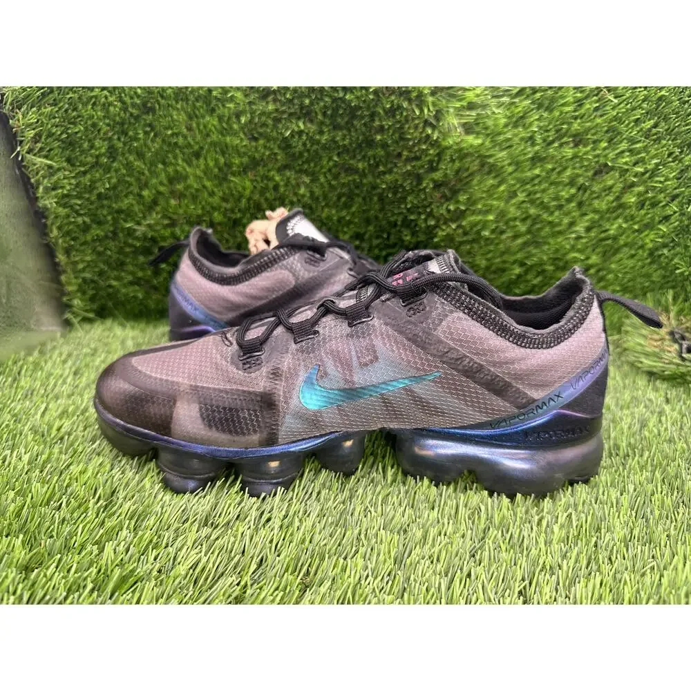 Nike Air VaporMax 2019 AJ2616-003 Athletic Sneaker Boys 6 Black Woven Running